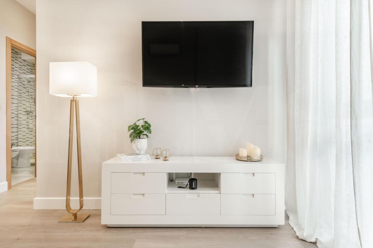Cozy Apartment With Parking In The Center By Rems 马拉加 外观 照片